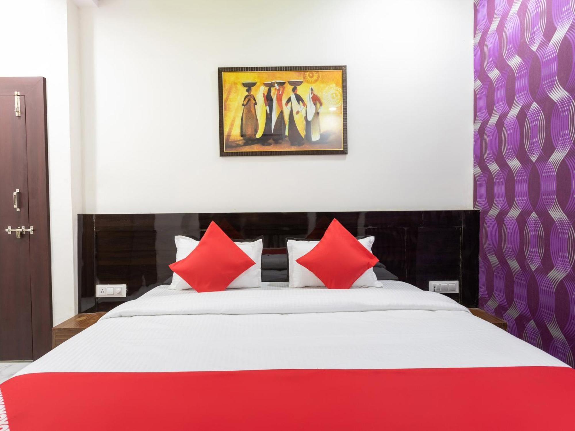 Hotel O Savitri Regency Бхопал Экстерьер фото